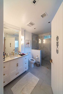 12595 bath 2