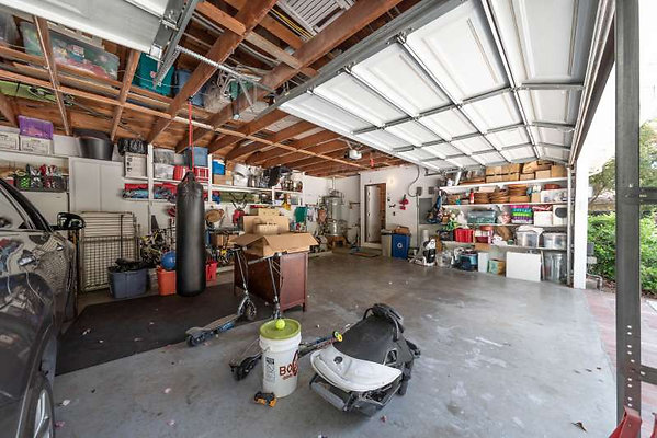11215 garage 2