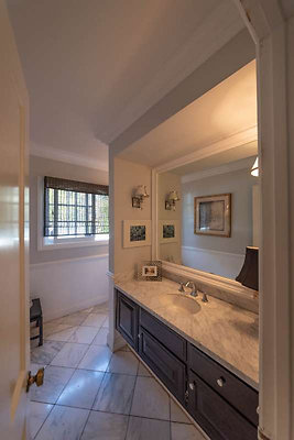 11215 bath 8
