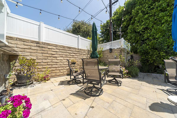 3942 patio 8