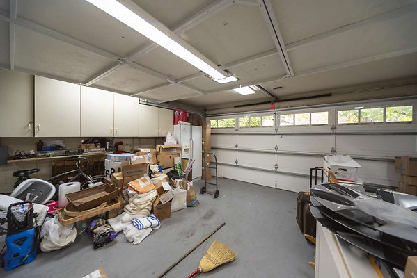 13557 garage 2