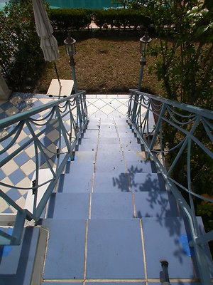 8160 balcony 6