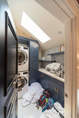 14042 laundry 1