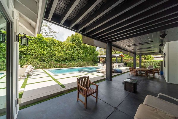 14042 patio 1