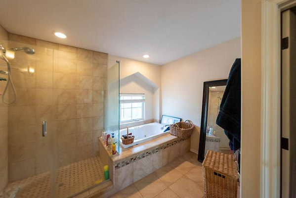 9330 bath 3