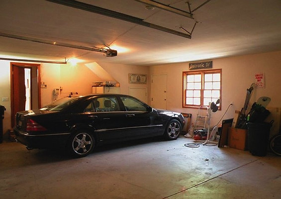 4324 garage 3
