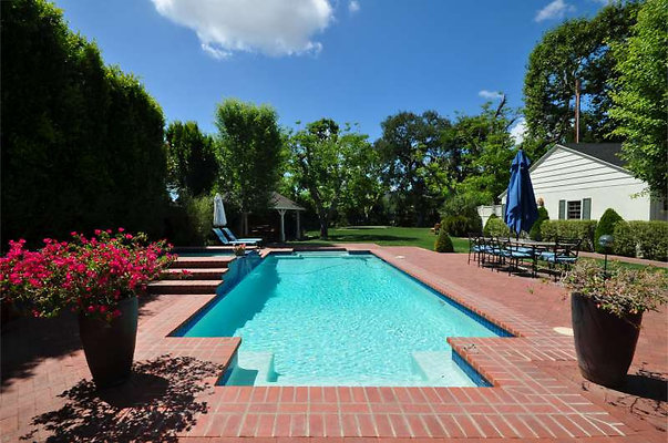 9360 pool 1