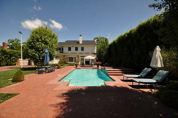 9360 pool 2