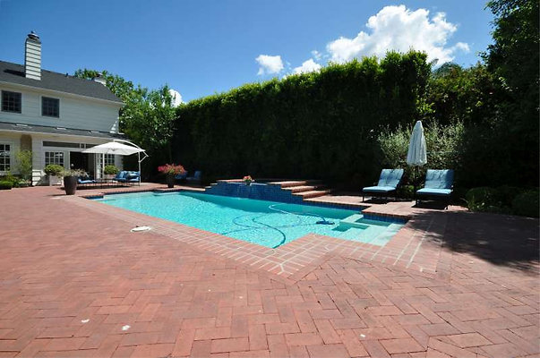 9360 pool 5