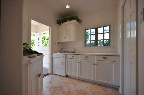 9360 laundry 2