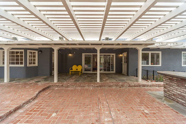 13620 patio 2
