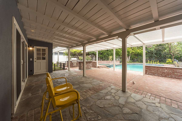 13620 patio 3