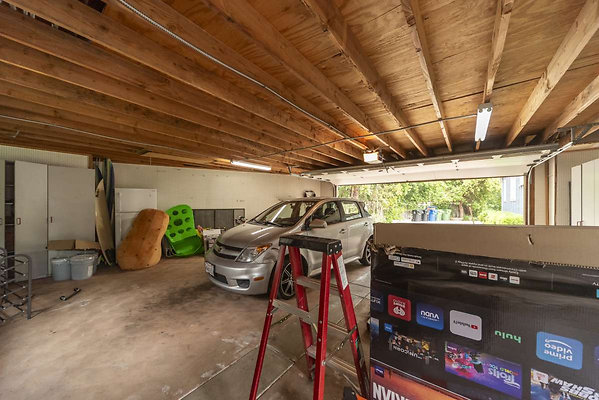 13620 garage 1