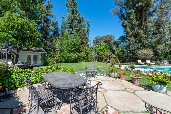 property 10120 0047