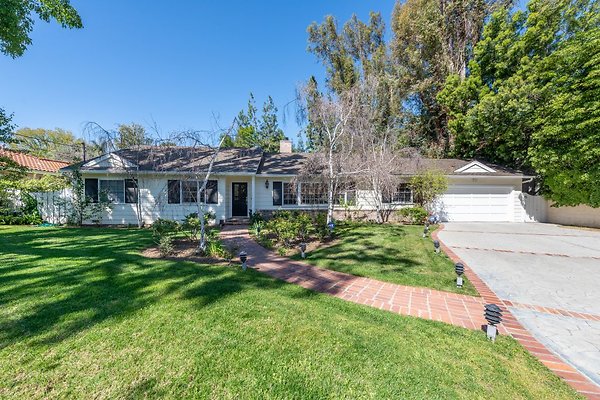 property 10120 0002