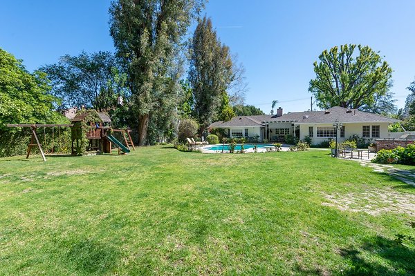 property 10120 0049