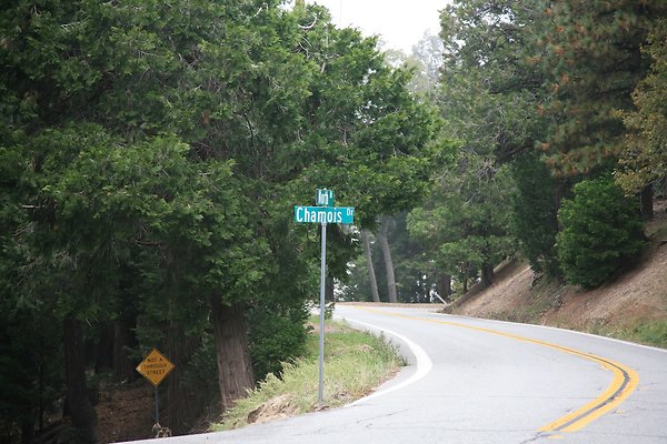 North Rd from Grandview to Lake Gregory Dr.  - 45 of 92