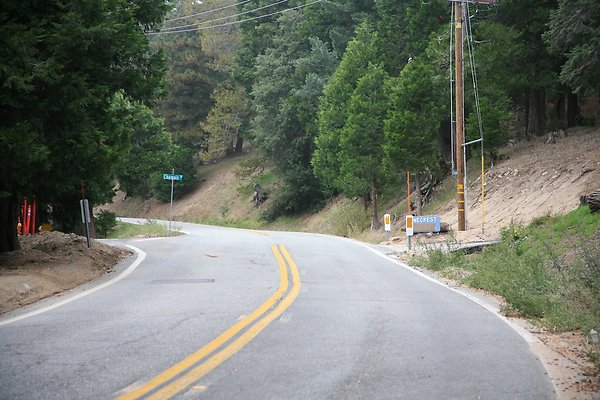 North Rd from Grandview to Lake Gregory Dr.  - 44 of 92