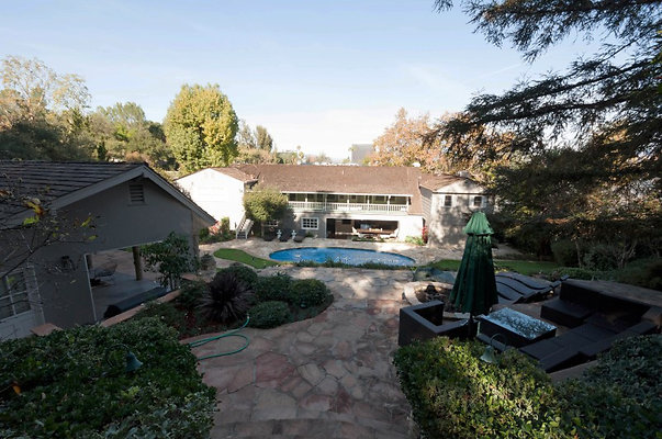 10278 pool 13