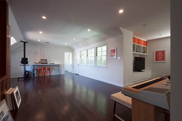 10278 studio 3