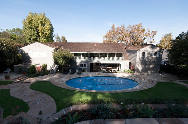 10278 pool 8