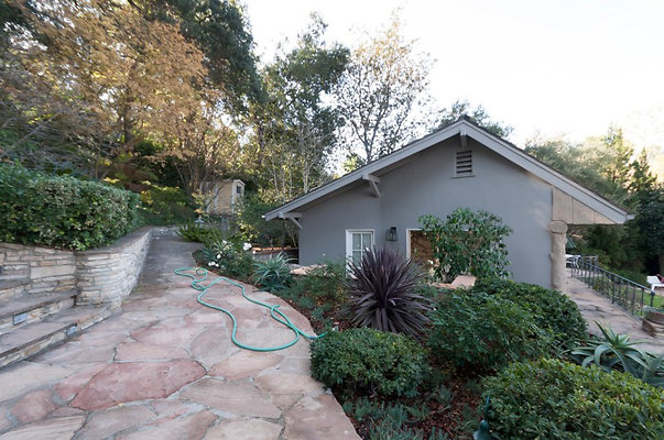 10278 patio 4