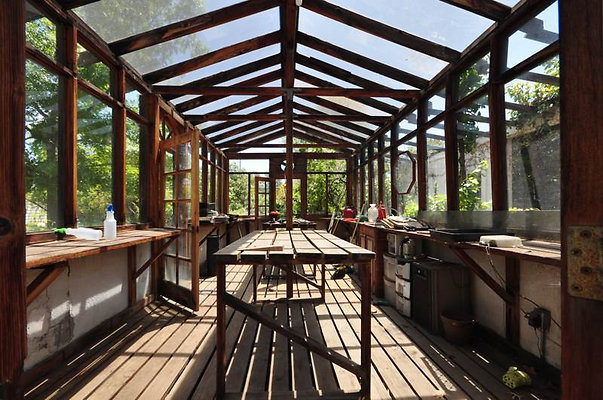 2618 greenhouse 1