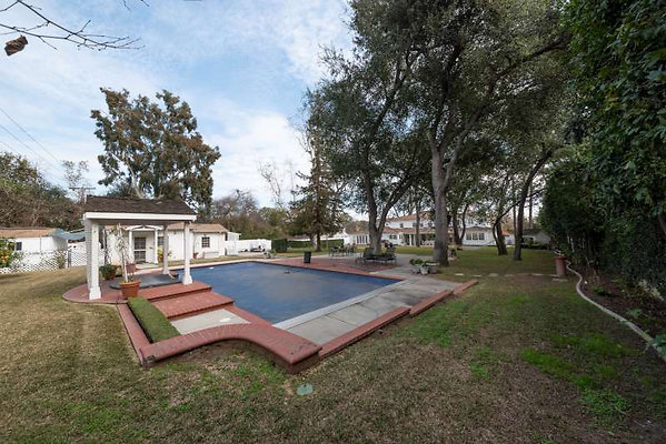 11429 pool 3