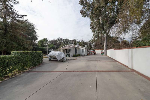 11429 drive 2