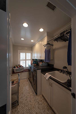 11429 laundry 1