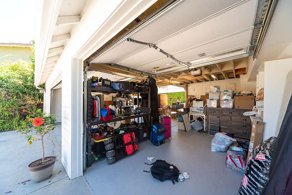 11113 garage 6