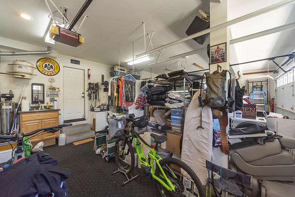3942 garage 4