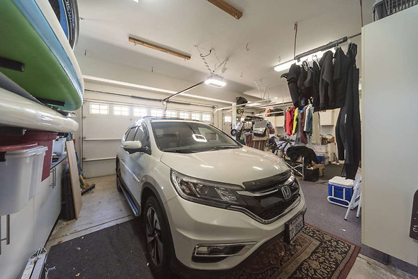 3942 garage 2