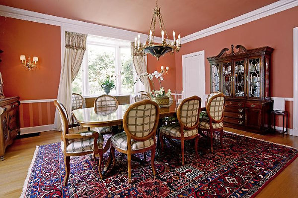 2863 dining 3
