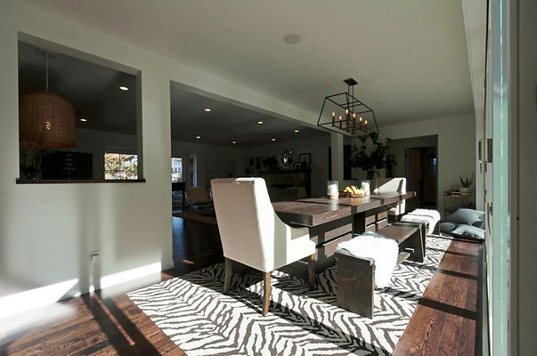 10278 dining 1