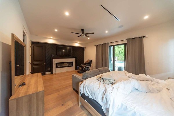 14042 bed 8
