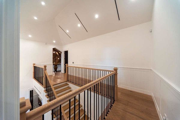 14042 stairs 8