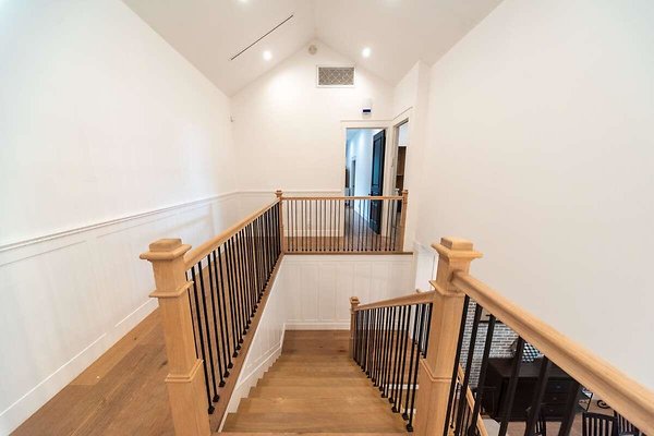 14042 stairs 5