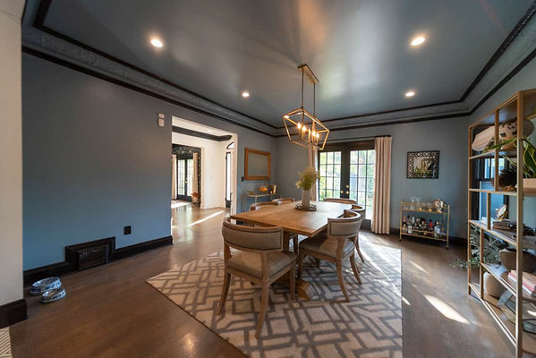 12773 dining 3