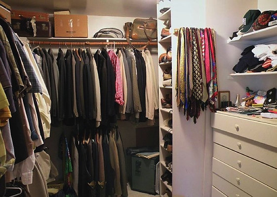 4324 closet 1
