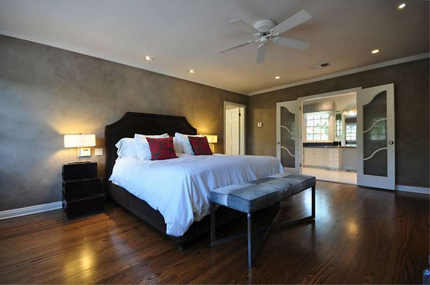 9360 bed 4
