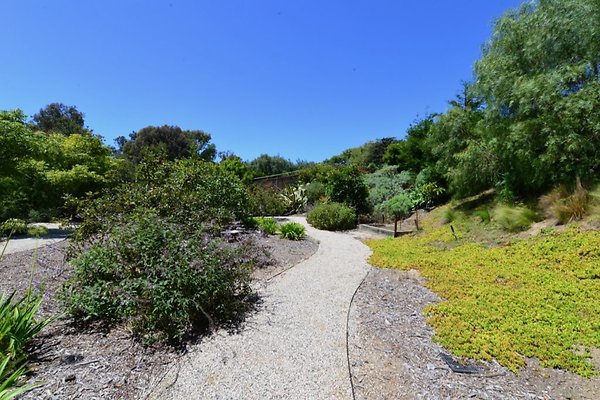 property 10888 0037