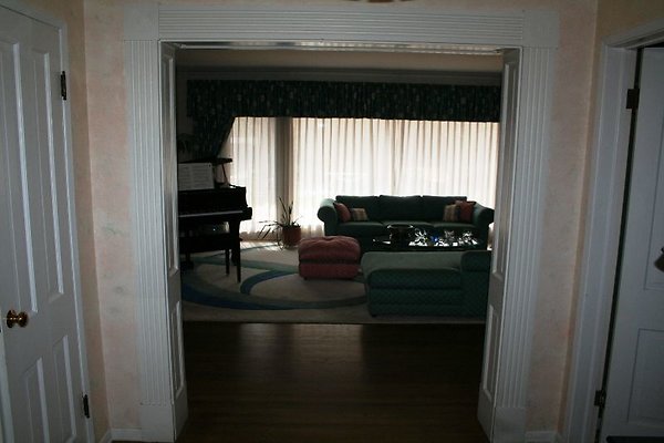 property 9166 0015