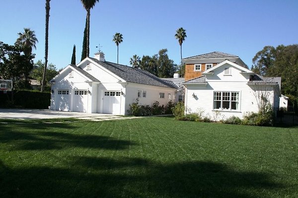 property 7401 0002