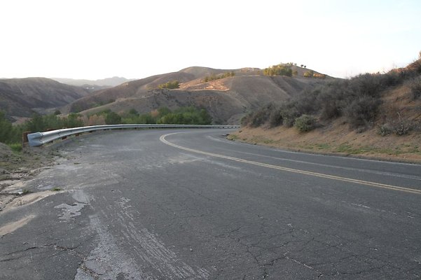 castaic west ramp rd 101 - AppleMark