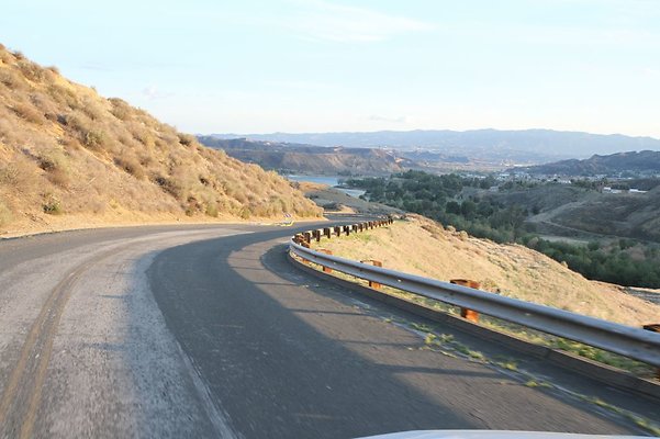castaic west ramp rd 089 - AppleMark