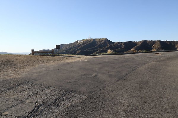 mt-hollywood-dr 041