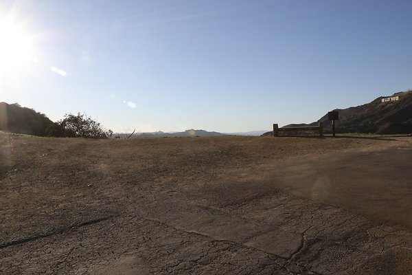 mt-hollywood-dr 040