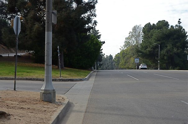 stadium way @ elysian park dr - 18