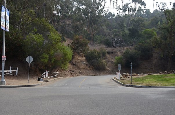stadium way @ elysian park dr - 10